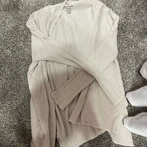 AE Textured Cream Cardigan